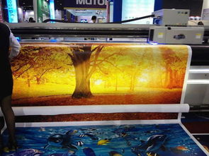 平卷一體UV噴繪機 引領數字印刷新紀元的多功能解決方案