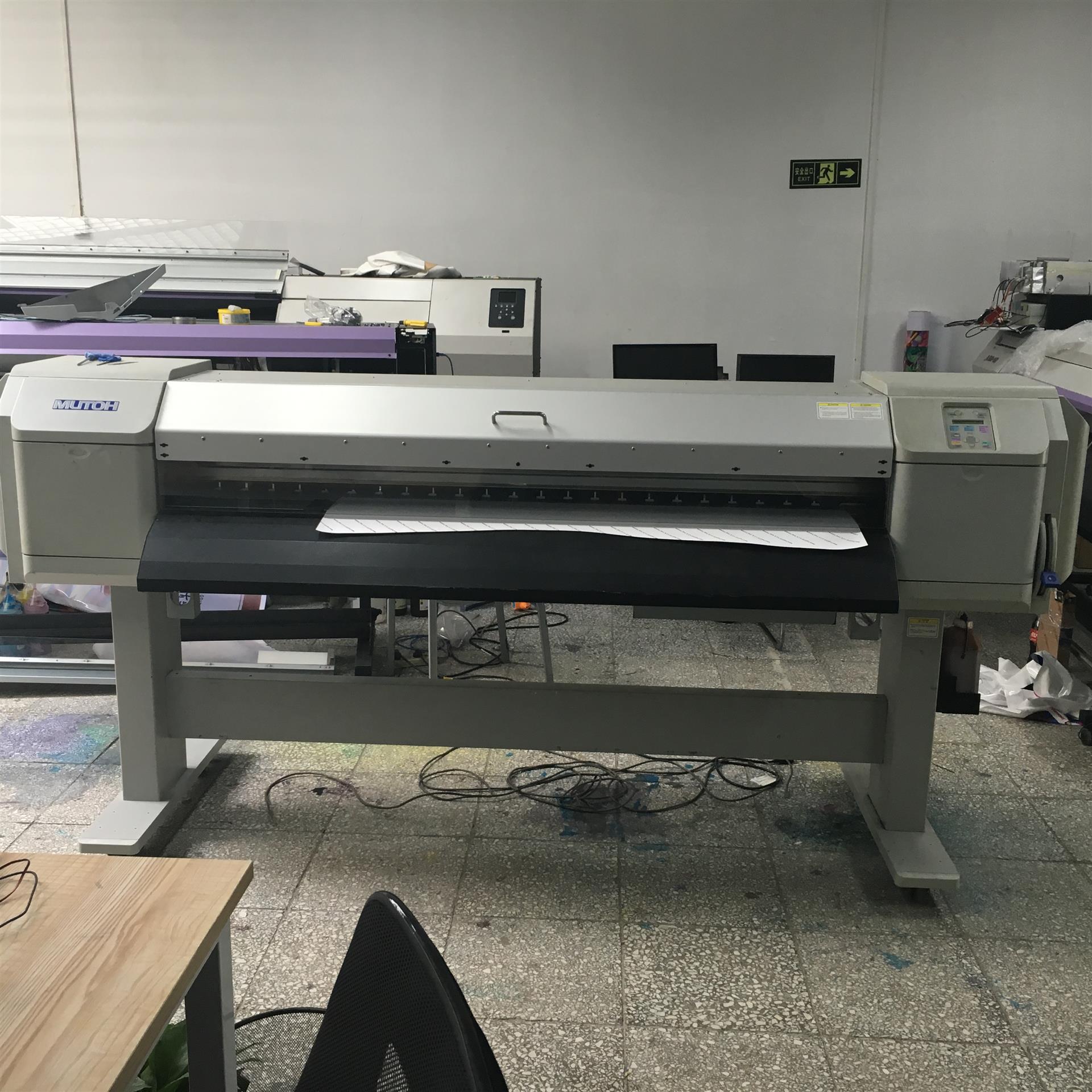 寫真機、噴繪機與噴墨打印機 精準區分與專業應用指南